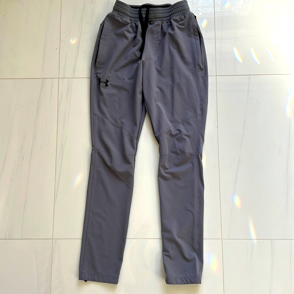 Gray Under Armour Fitted Pants Size S
